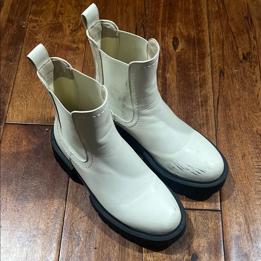 Cream Ankle Boots with Black Soles
